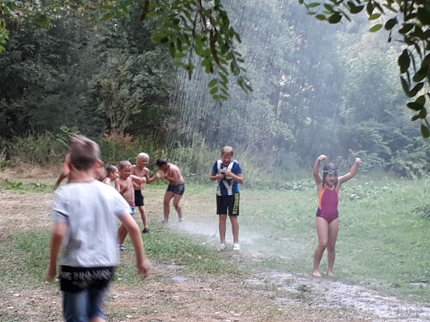 resized_hurá prázdniny2 140